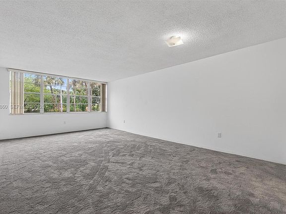 5th image of 1400 Saint Charles Pl APT 222