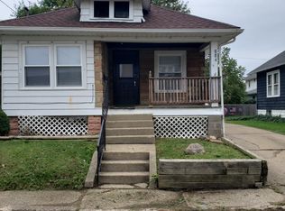 884 10th St NE, Massillon, OH