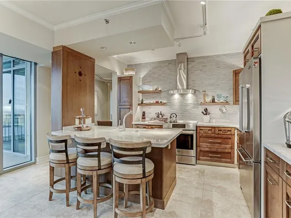 801 E Beach Dr Unit Bc2010, Galveston, TX 77550