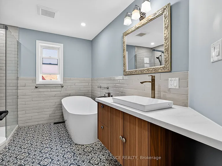 387 Mathew St — Photo 10