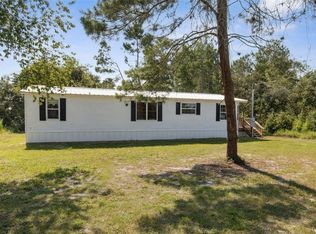 45637 Cedar St, Paisley, FL 32767