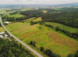 123 Ridgewood Dr, New Paris, PA 15554