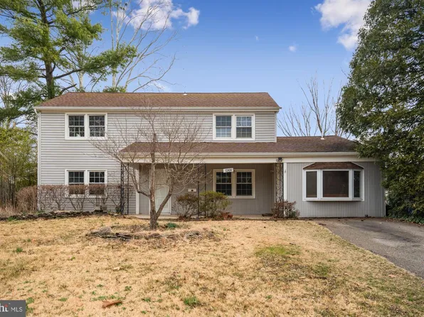 12414 Starlight Ln, Bowie, MD 20715