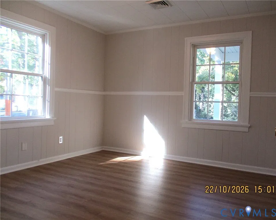 2 bed, 1.0 bath, 1001 sqft, $1,875 — Photo 3