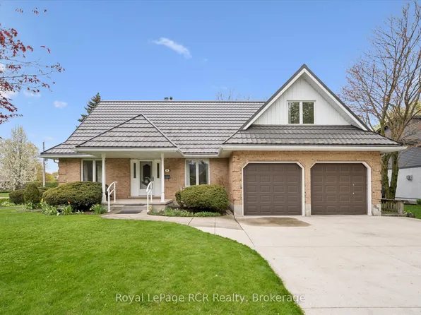 5 Jackson Cres, North Perth, ON N4W 1K2