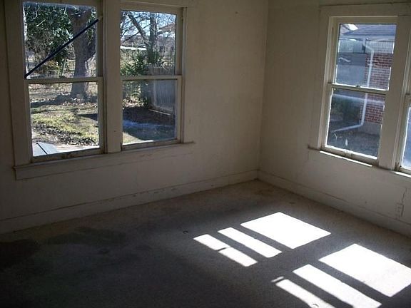 4th image of 1618 S Marsalis Ave