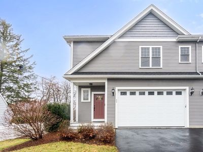 24 Crescent Rd #1, Needham Heights, MA, 02494