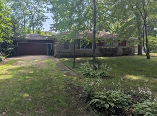 777 Memory Ln, Hobart, IN 46342