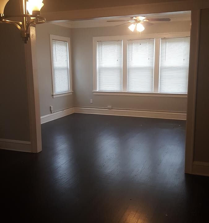 Spacious living/dining areas