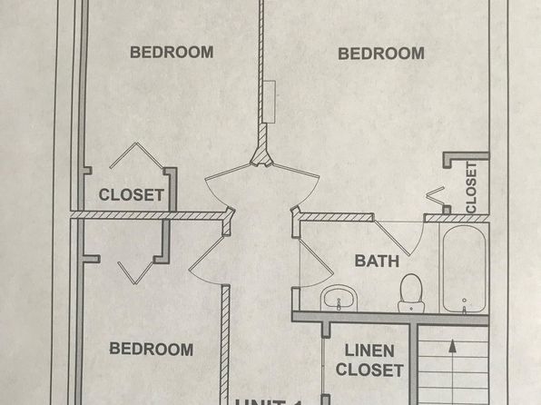 25 E Main St #1