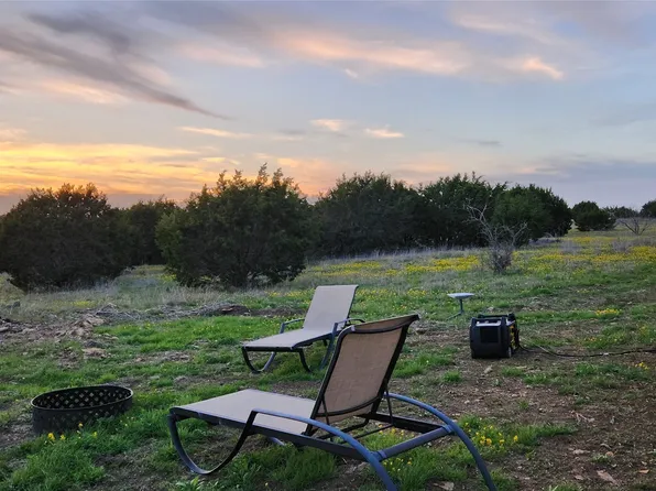 712 Private Road 16030, Jonesboro, TX 76538