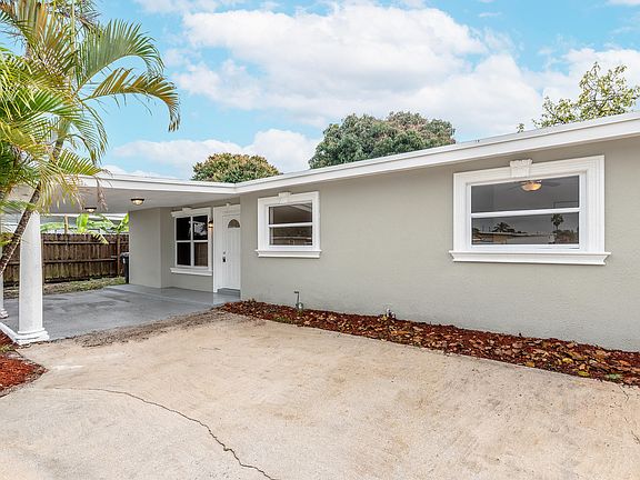 5th image of 2396 Lynn Drive