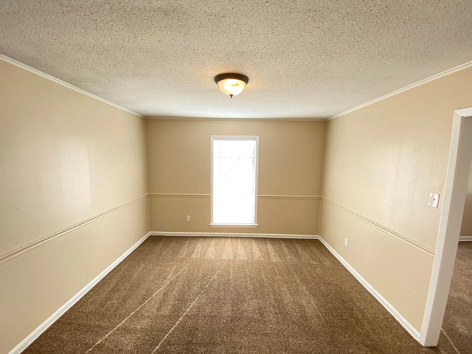 5654 Myers Rd — Photo 3