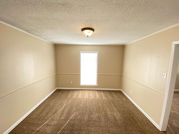 3rd image of 5654 Myers Rd