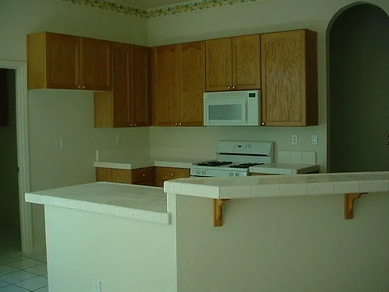 3 bed, 1480 sqft, $2,500 — Photo 3