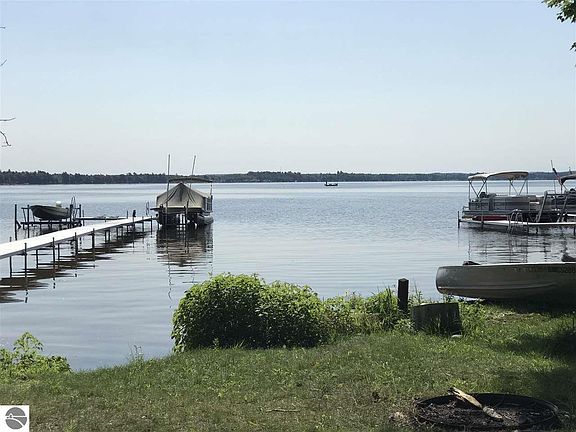 4th image of 120 Mallard Ct