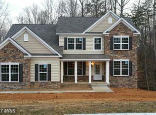 6905 S Zelkova Ct, La Plata, MD 20646