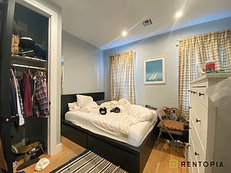 Rented by Rentopia