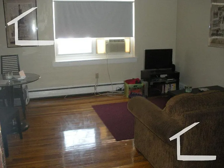 59 Chiswick Rd #3 — Photo 5