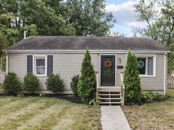 909 Wells Ave, Newark, OH 43055