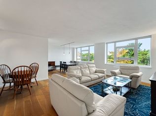 20 Hammond Pond Pkwy APT 605, Newton, MA 02467