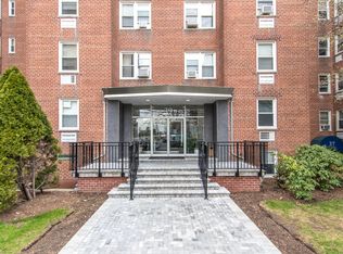 39 Glenbrook Rd #3V, Stamford, CT 06901