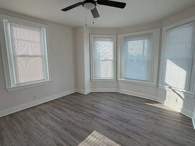 5758 Cedar Ave #2 — Photo 8