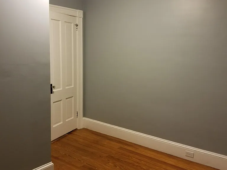 138 Bay View Ave #3 — Photo 16