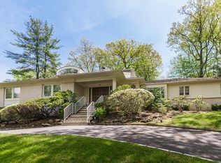 76 Mohawk Rd, Short Hills, NJ 07078