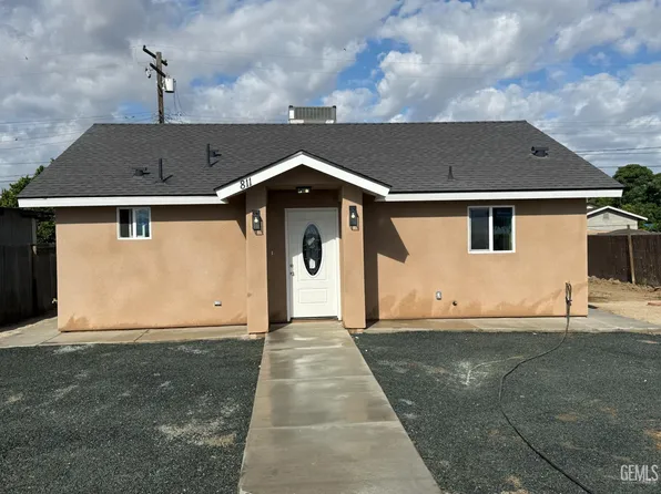 811 S Lane Rd, Earlimart, CA 93219