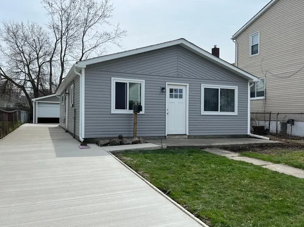 99 W Harwood Ave, Madison Heights, MI 48071