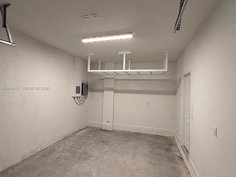 630 SE 15th St #630 — Photo 7