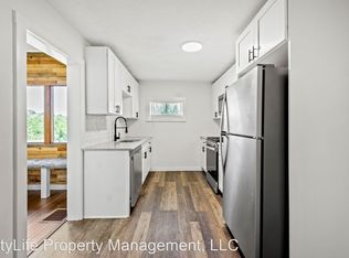 32 Lacona St, Pittsburgh, PA