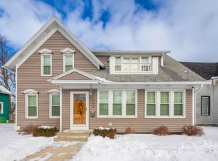 502 E 8th St, Michigan City, IN
