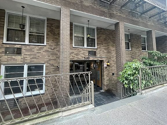 5th image of 530 E 89th St APT 2F