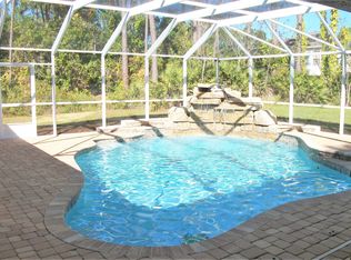 27 Lloshire Path, Palm Coast, FL 32164