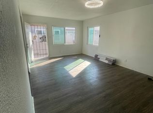 1404 S Wilmington Ave #B, Compton, CA 90220