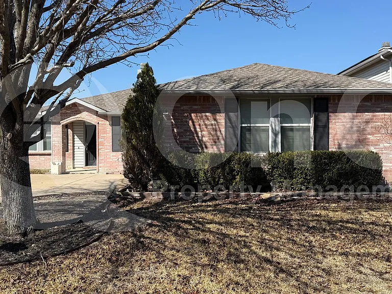 1309 Dawson Way — Photo 2
