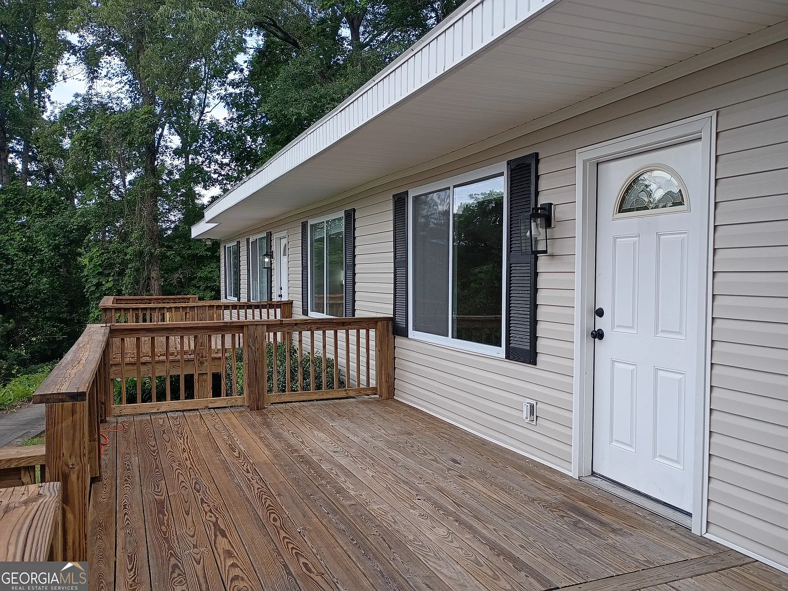 2 bed, 1.0 bath, 1000 sqft, $1,400 — Photo 2