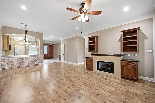 811 Decatur St — Photo 8