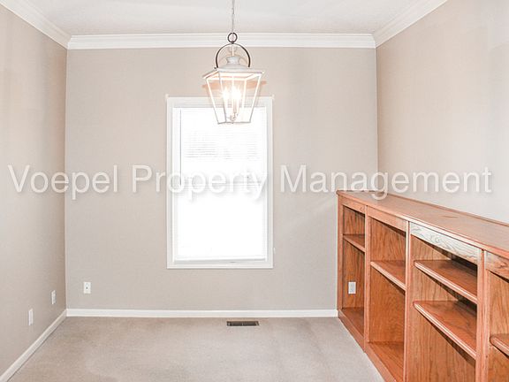 5th image of 15508 Glenwood Ave