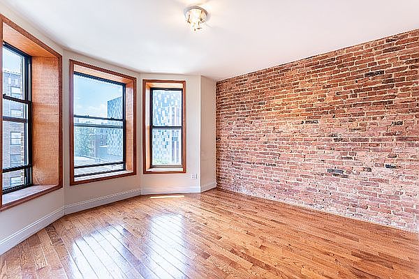1st image of 156 Sherman Ave APT 52