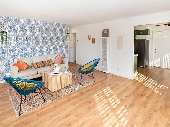 3rd image of 6045 Abronia Ave
