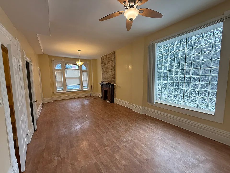 1033 S Oakley Blvd #1F