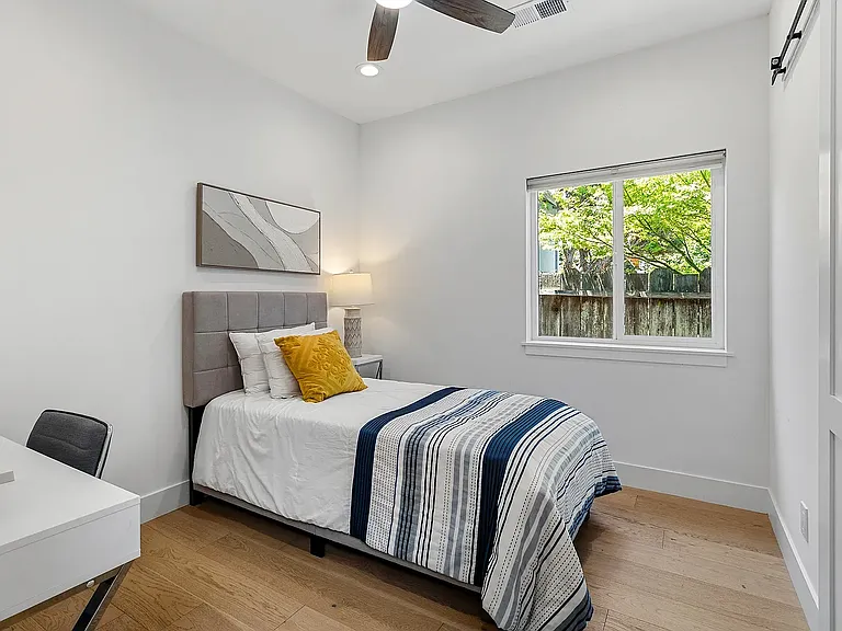 348 San Pablo Ave #B — Photo 11