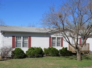 16451 Oak Bridge Rd, Brighton, IL 62012