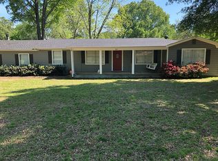 107 Conner Ave, Holly Springs, MS 38635