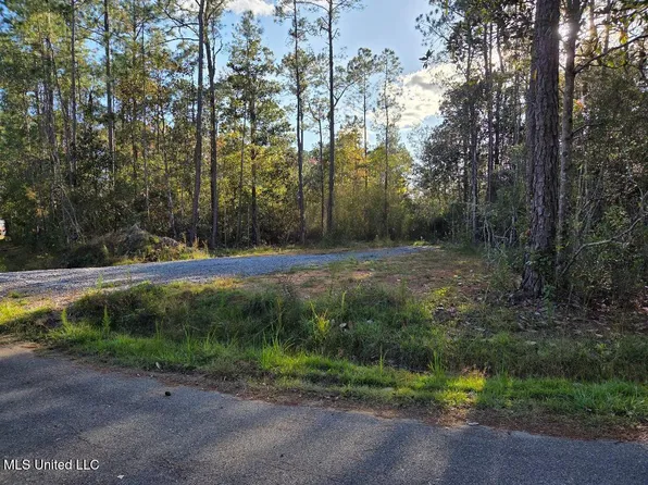 Shawnee St Lot 9, Kiln, MS 39556