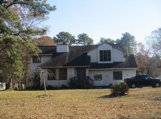 702 8th Ave, Galloway, NJ 08205