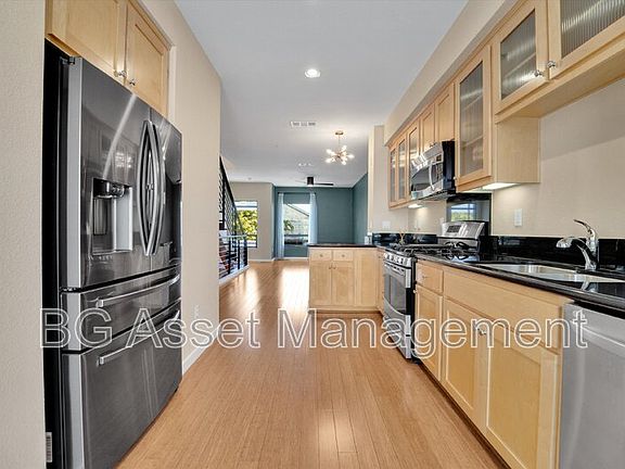4th image of 1766 12th St